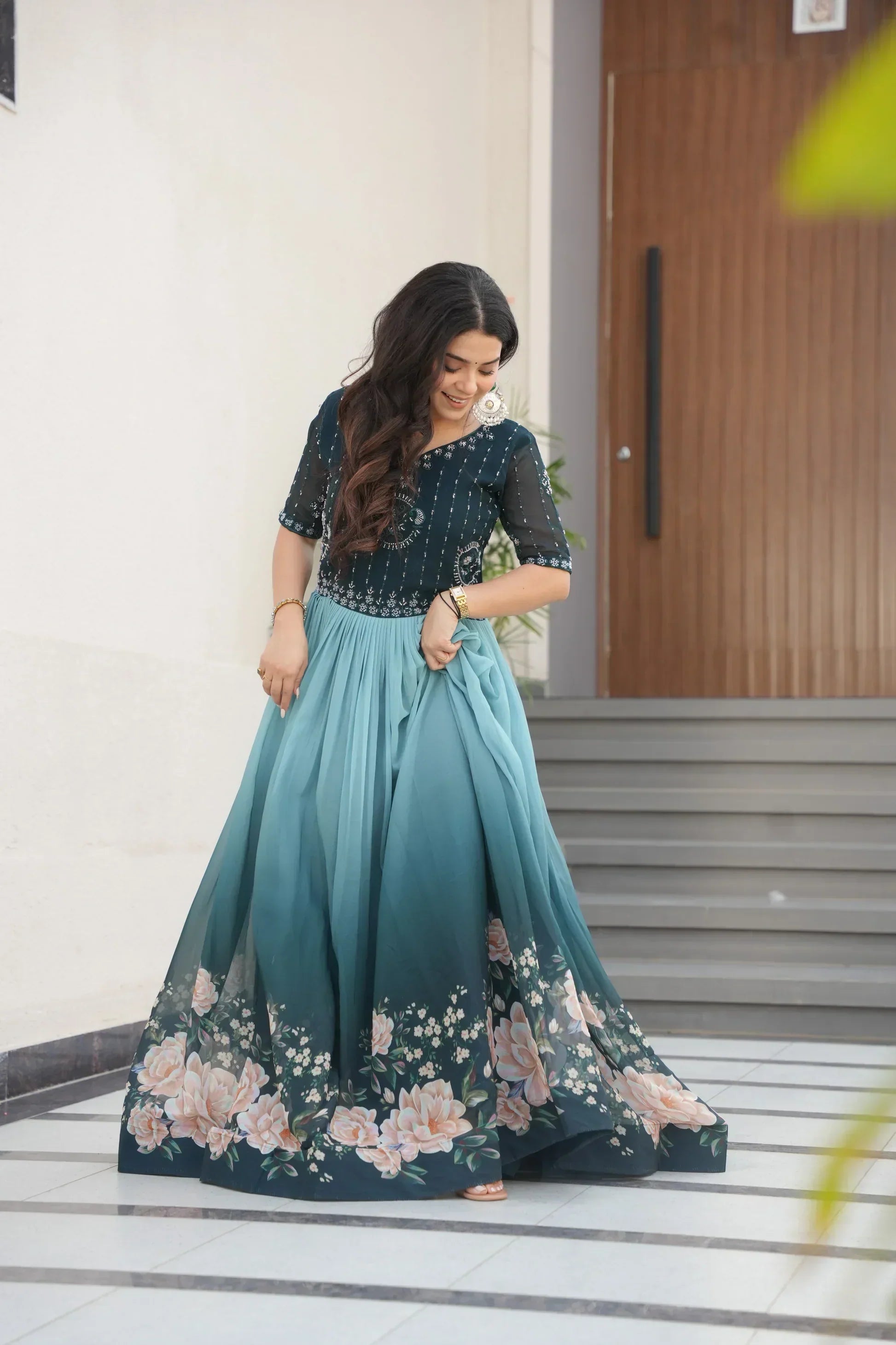 FAUX BLOOMING BEADS EMBROIDERED GOWNPFAB178) (01)