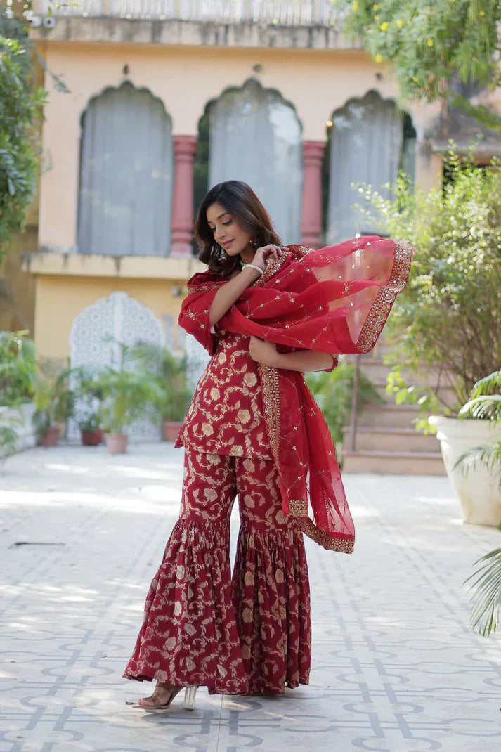 WEDDING SPECIAL VISCOSE GEORGETTE JACQUARD GHARARA SET WITH DUPATTAPFAB1120)