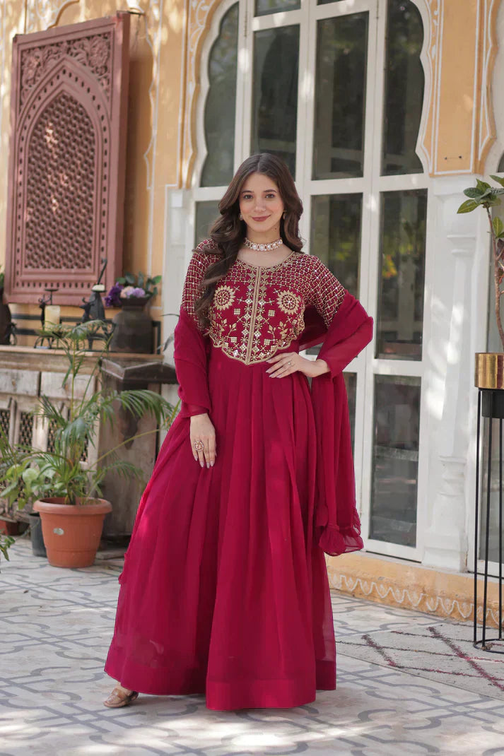 BLOOMING GEORGETTE EMBROIDERED GOWN WITH DUPATTAPFAB198)