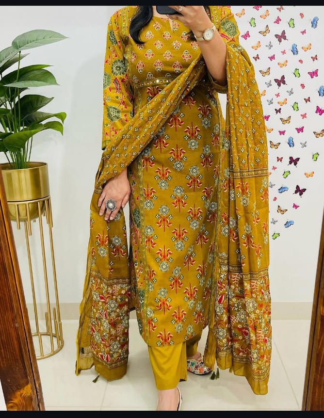 🌹🌹Pure fine Cotton fabric hand Work Kurti with Pant with cotton 100-100 Dupatta🌹🌹(PFAB1438)