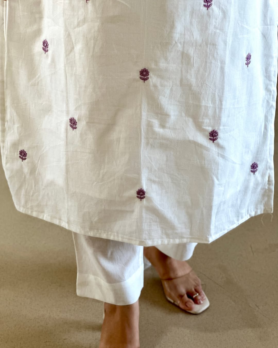 White ishq perfect for all type occasion (PFAB1485)