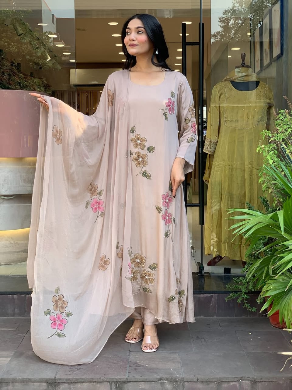 😍Presenting a New Party Wear Look Top , Pent, Duppata😍