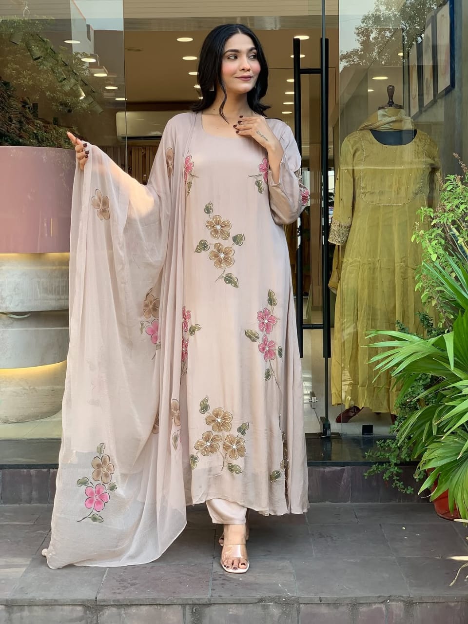 😍Presenting a New Party Wear Look Top , Pent, Duppata😍